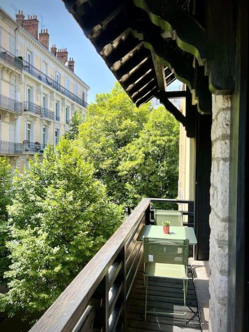 R'Apparts T3 Le Prestige Grenoblois Grenoble Exterior photo